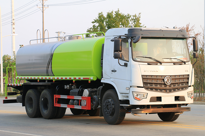 东风D3L后八轮 20吨 洒水车​