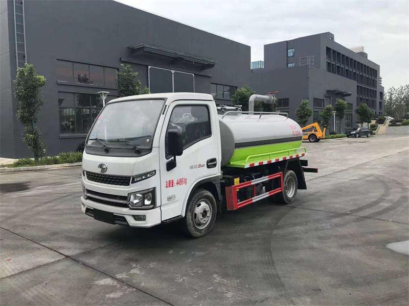 跃进牌吸粪车